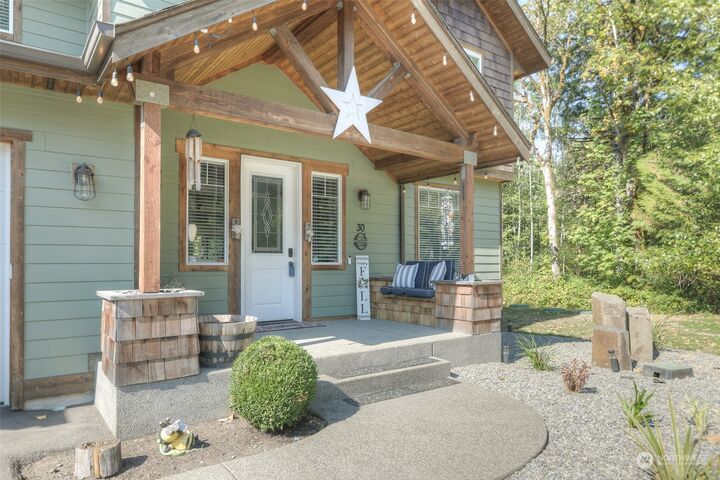 Home for sale in Shelton 30 SE Gosnell Lane, Shelton, WA 98584