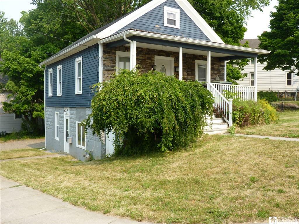 Property Photo: 84 Cleveland Avenue NY 14063