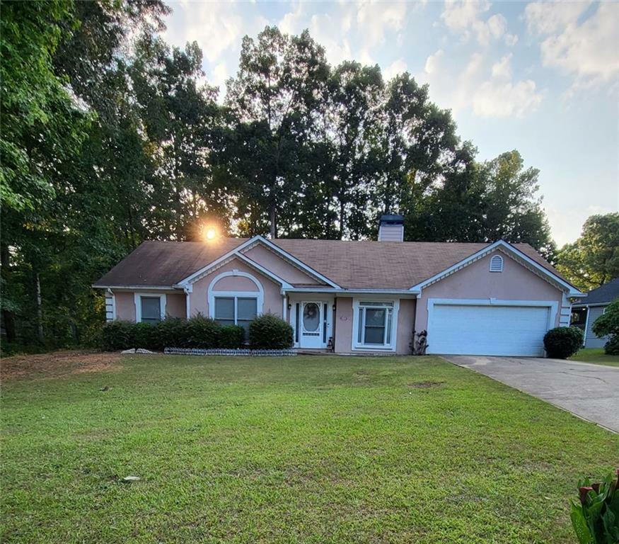 Property Photo: 205 Rosewood Circle GA 30016