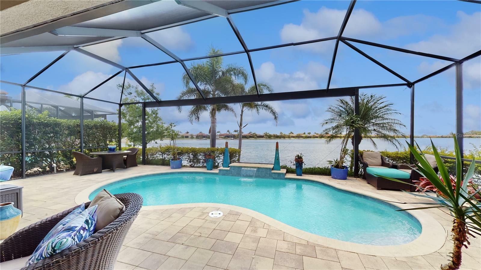 Property Photo:  160 Maraviya Boulevard  FL 34275 