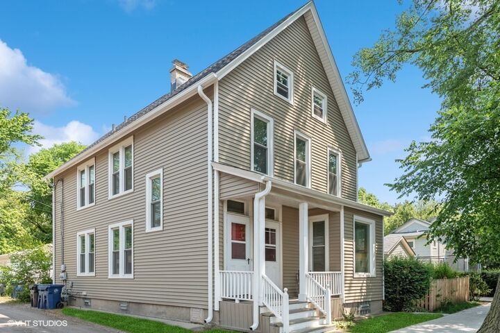 1411 Greenwood Street  Evanston IL 60201 photo