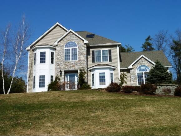 Property Photo: 39 Tanglewood Dr. NH 03062