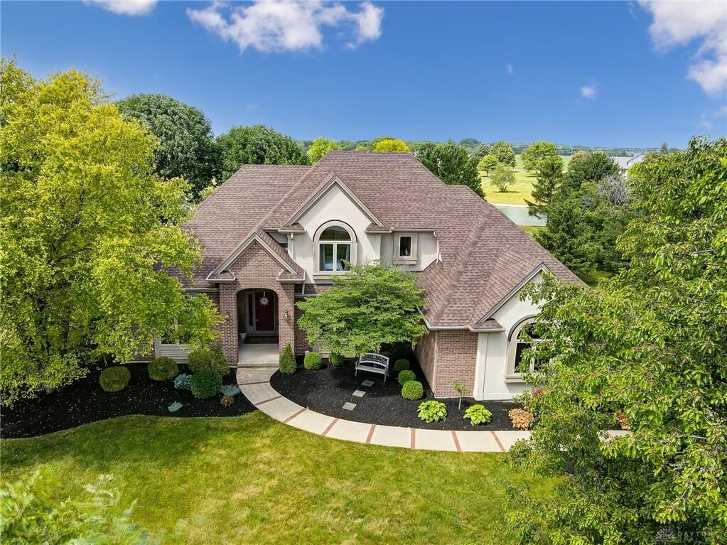 Property Photo: 5810 Wood Duck Court OH 45315