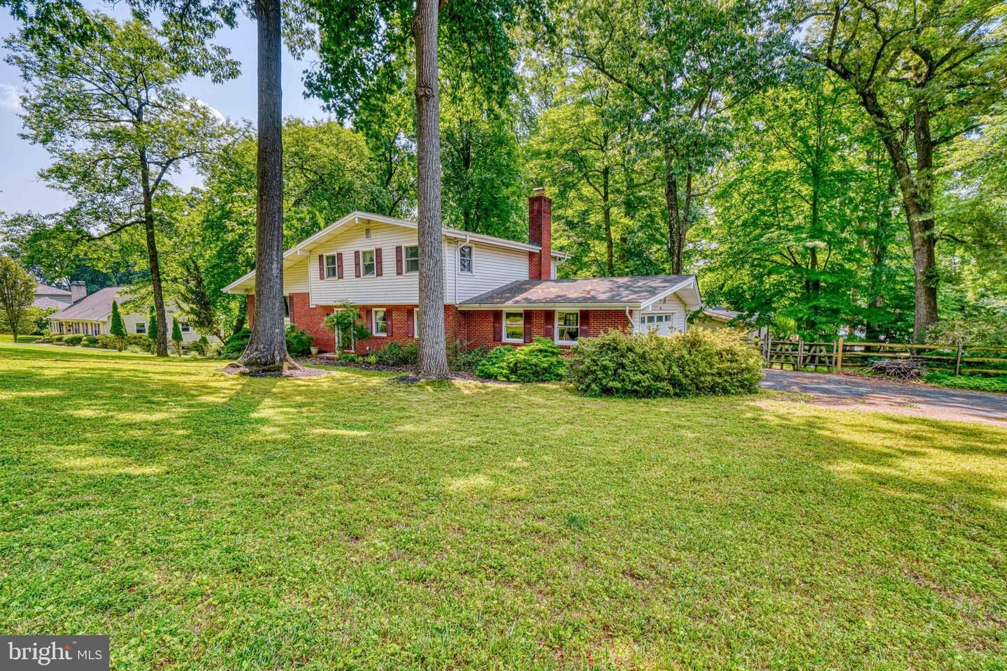 Property Photo: 343 Presway Road MD 21093