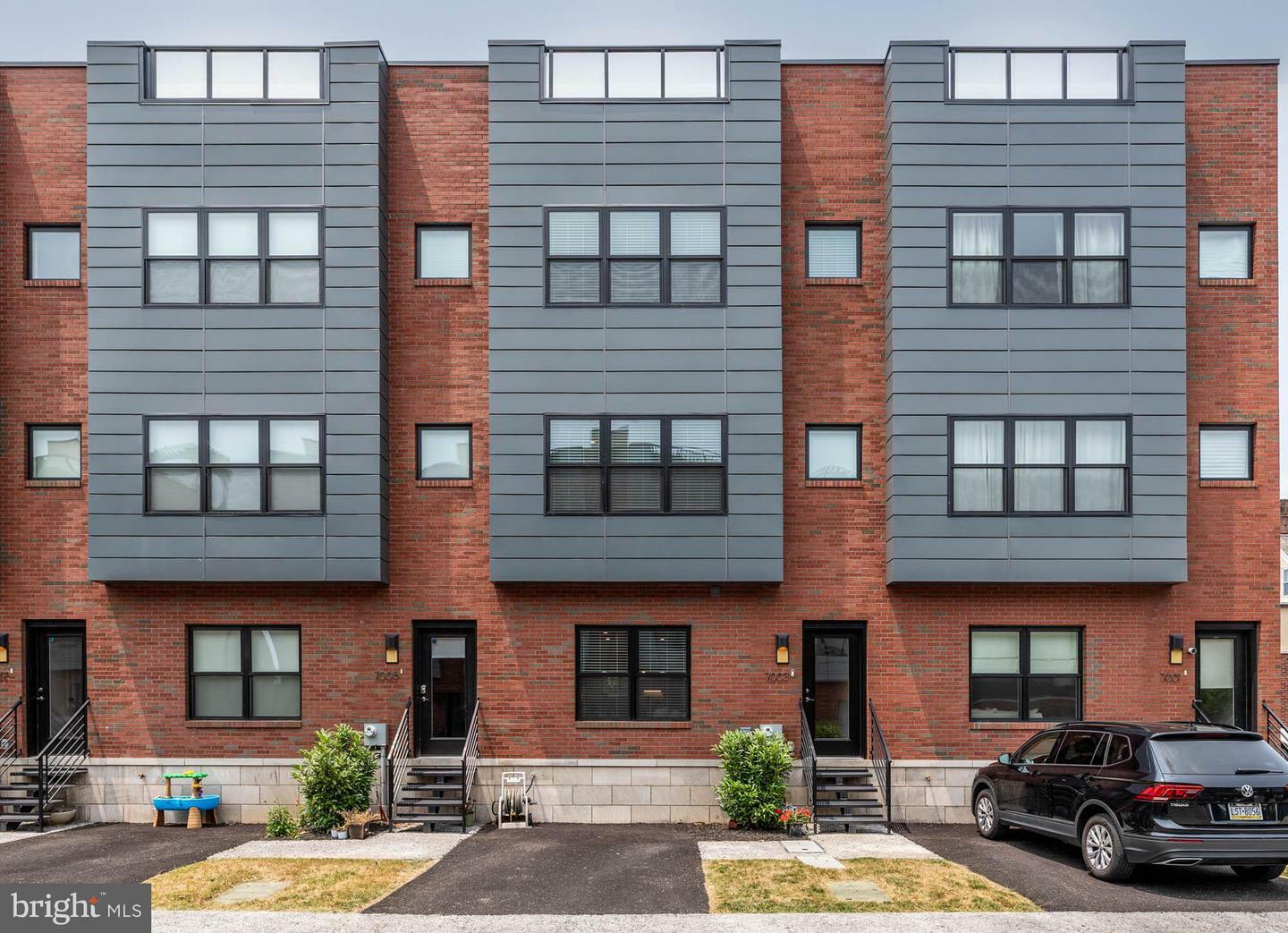 Property Photo: 7003 Pipers Glen Way PA 19119