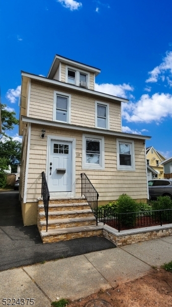 Property Photo:  10 Hilton Ave  NJ 07040 