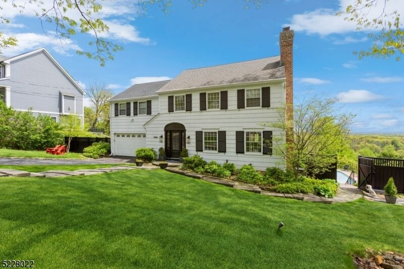 Property Photo: 2668 Farview Dr NJ 07092