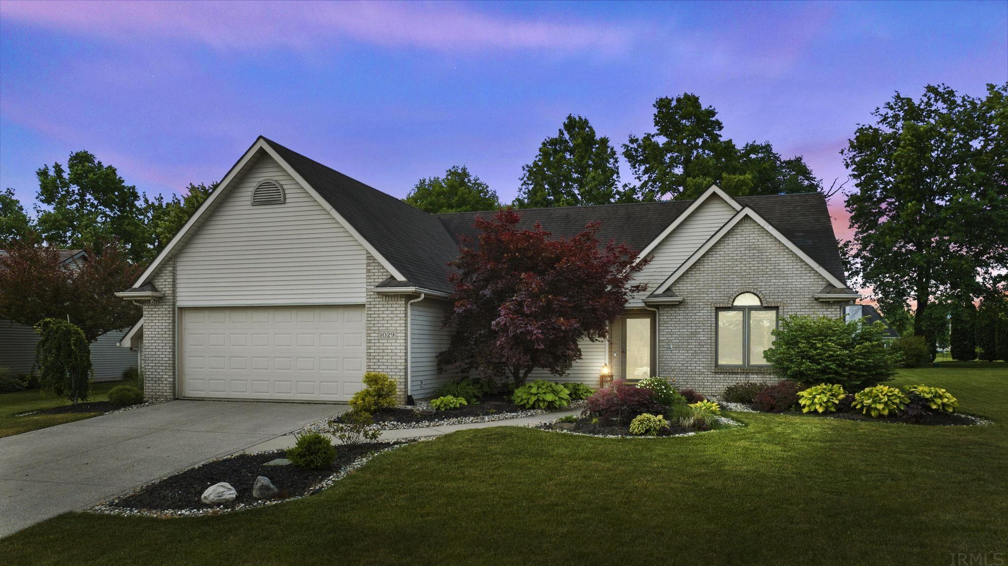 Property Photo:  1029 Hemingford Court  IN 46845-2037 