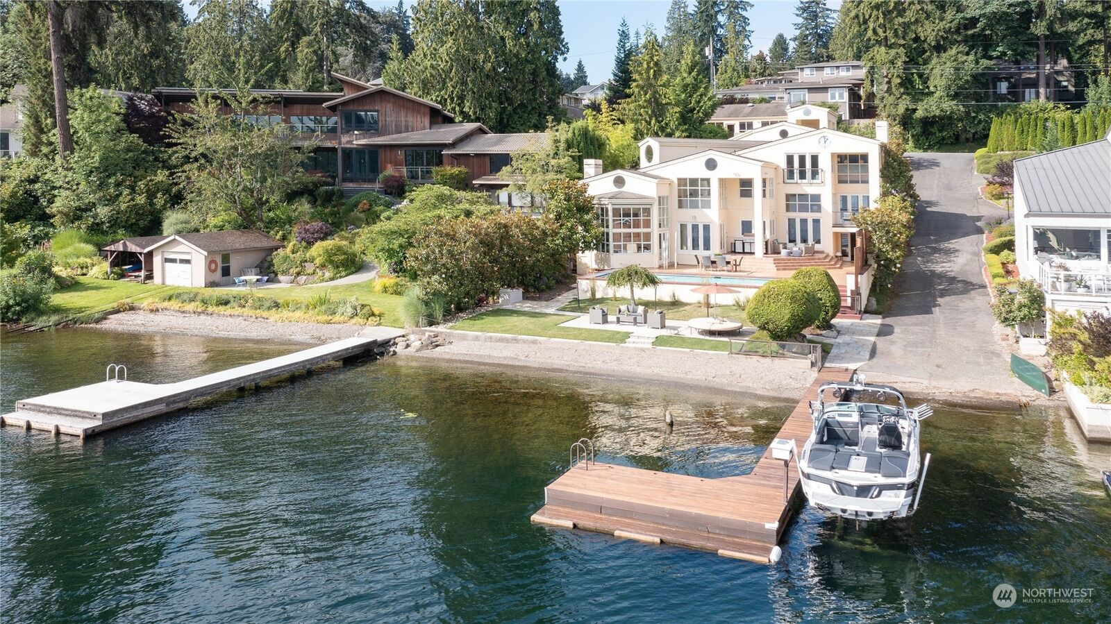 3 bed Redmond home for sale 2844 W Lake Sammamish Parkway NE, Redmond