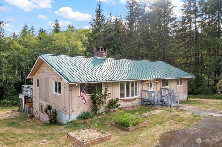 Property Photo: 215 Ocean Beach Road WA 98550