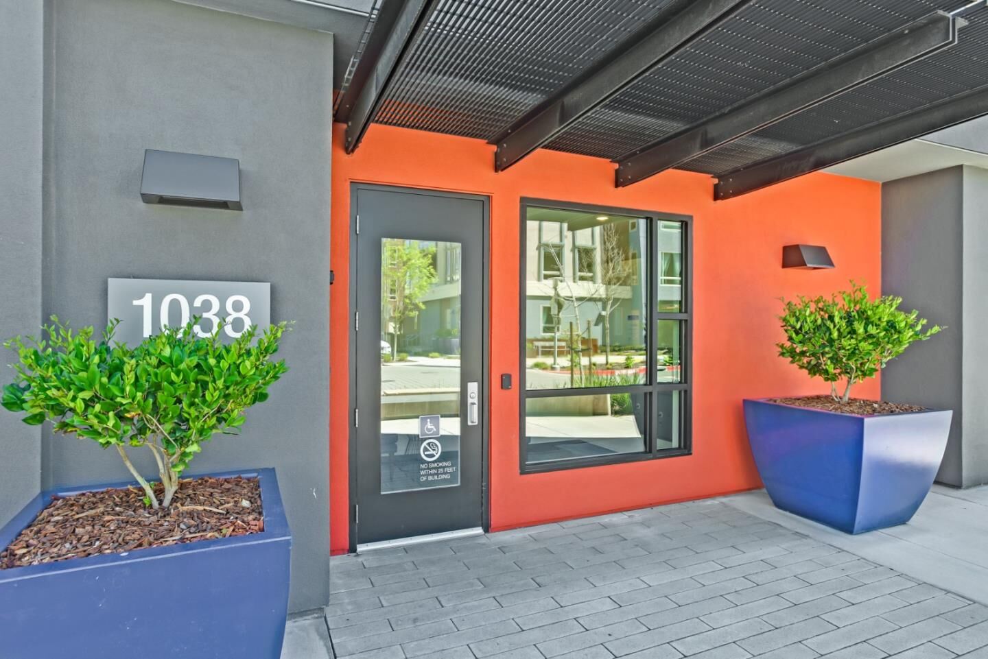 Property Photo:  1038 Foster Square Lane 404  CA 94404 