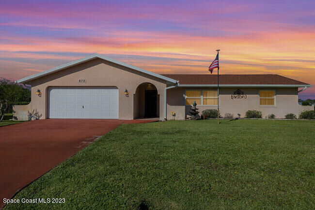 Property Photo: 672 NE Evergreen Street FL 32907