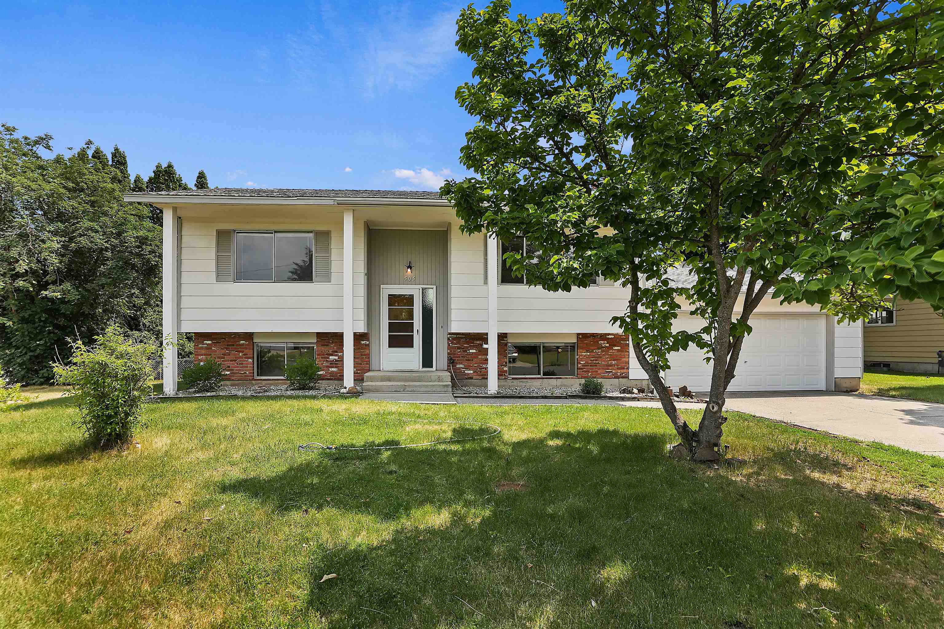 Property Photo:  505 S Perrine Rd  WA 99206 