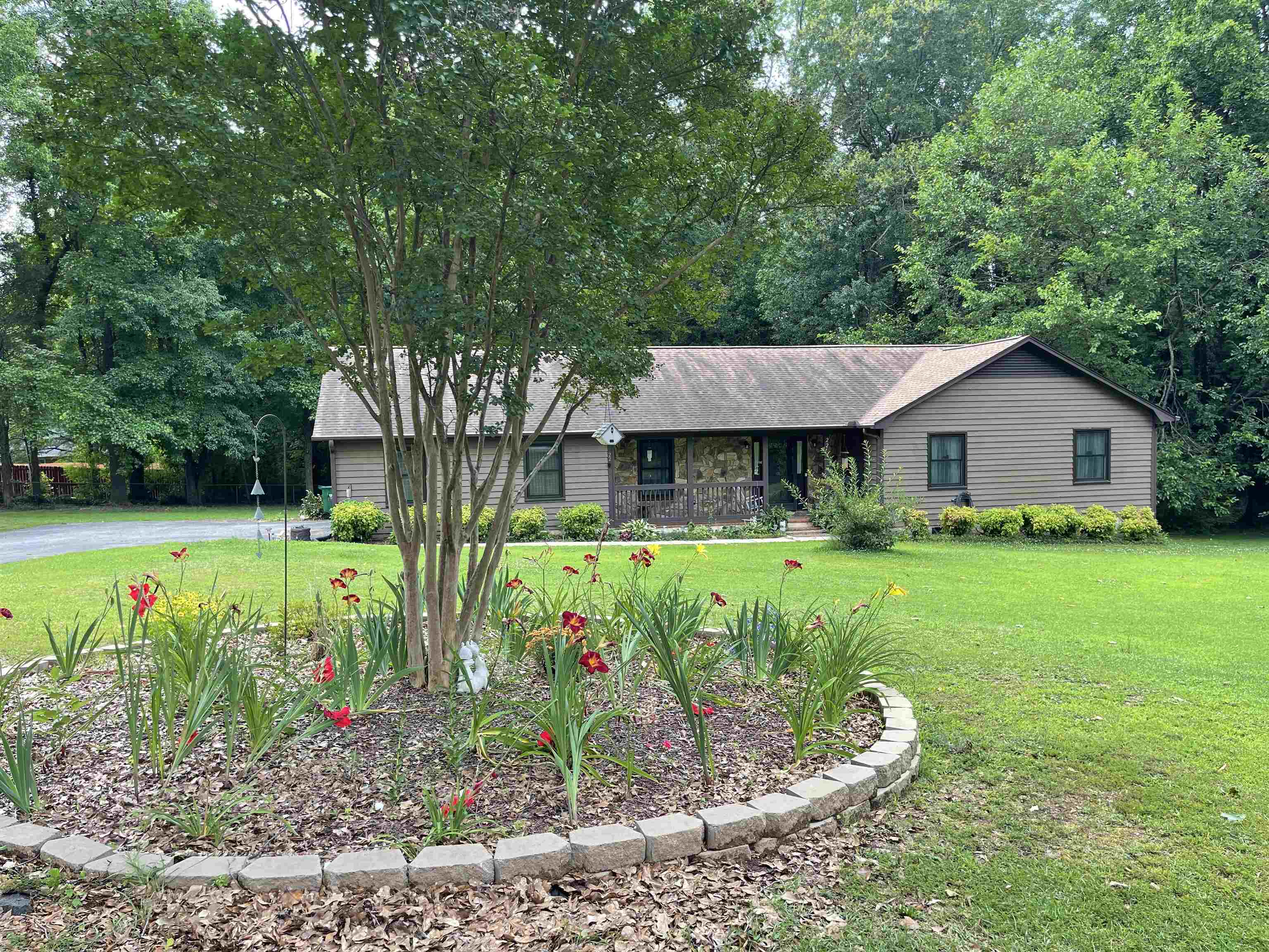 Property Photo: 22 Briarcreek Court SC 20301