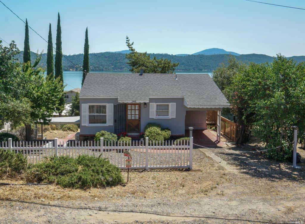 Property Photo:  13619 Arrowhead Road  CA 95422 