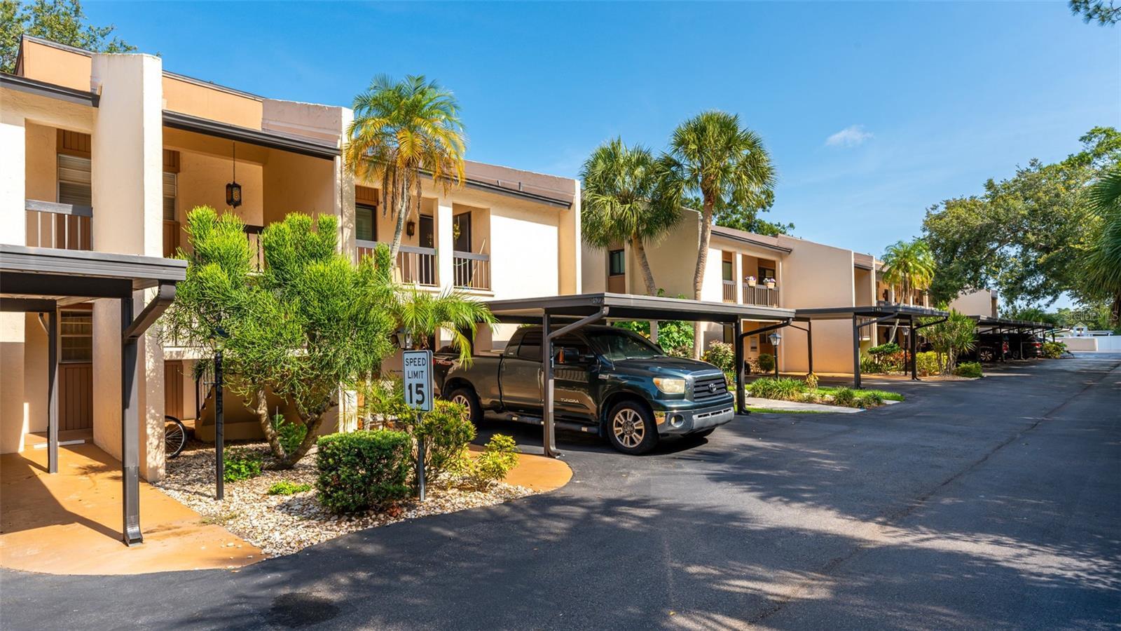 Property Photo:  2522 Clubhouse Drive 106  FL 34232 