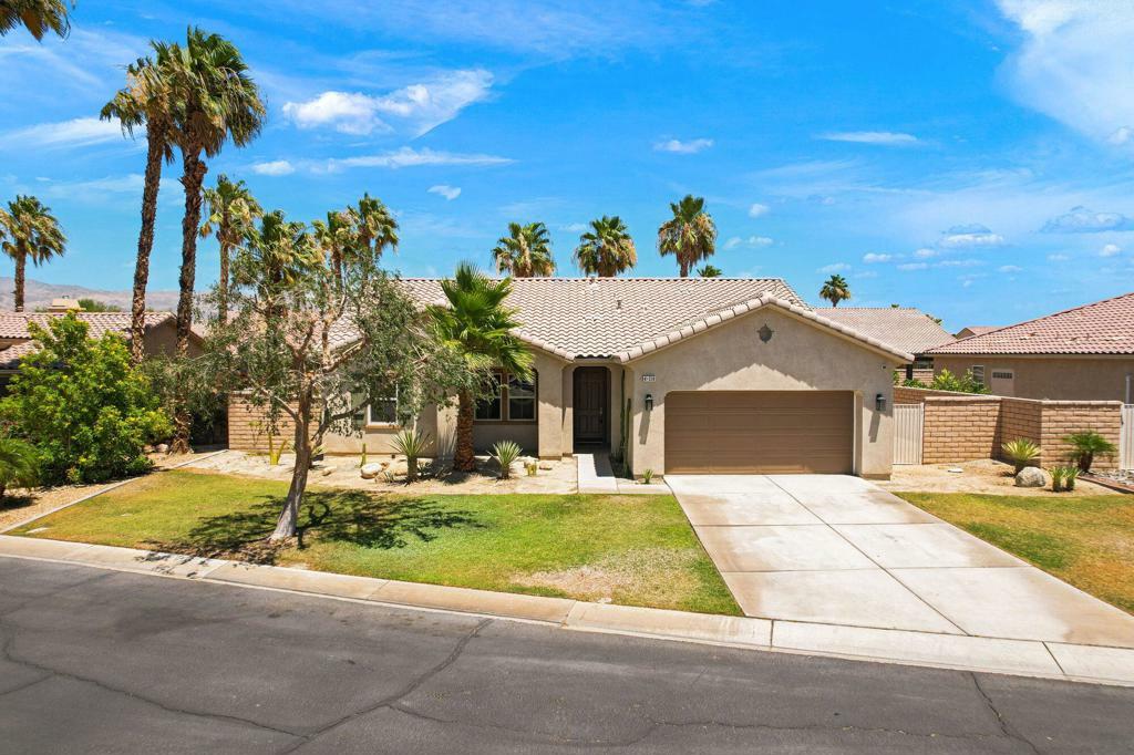 Property Photo:  41338 Noyes Court  CA 92203 