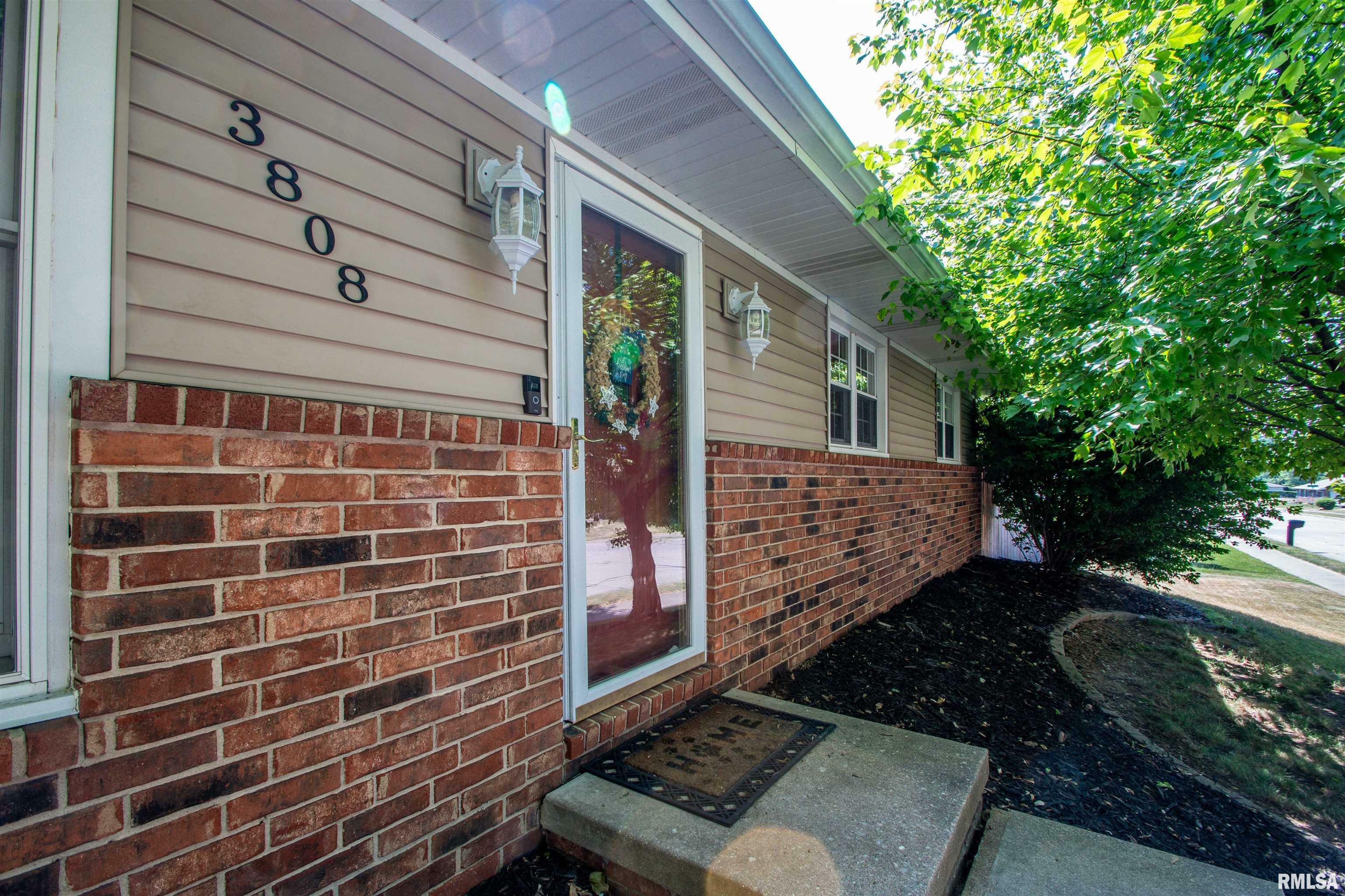 Property Photo:  3808 N Melcosta Drive  IL 61615 