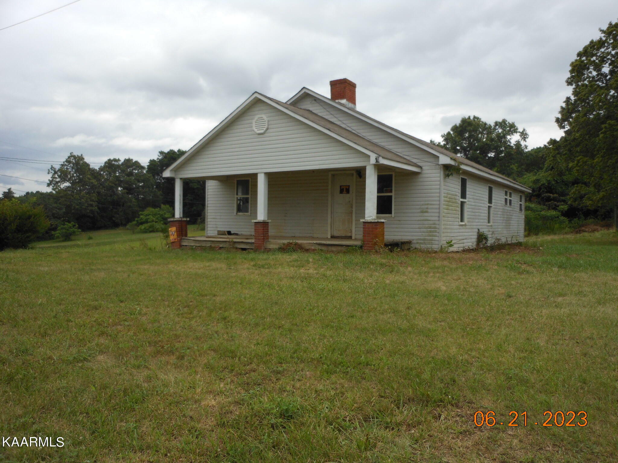 Property Photo:  5921 Morganton Rd  TN 37742 