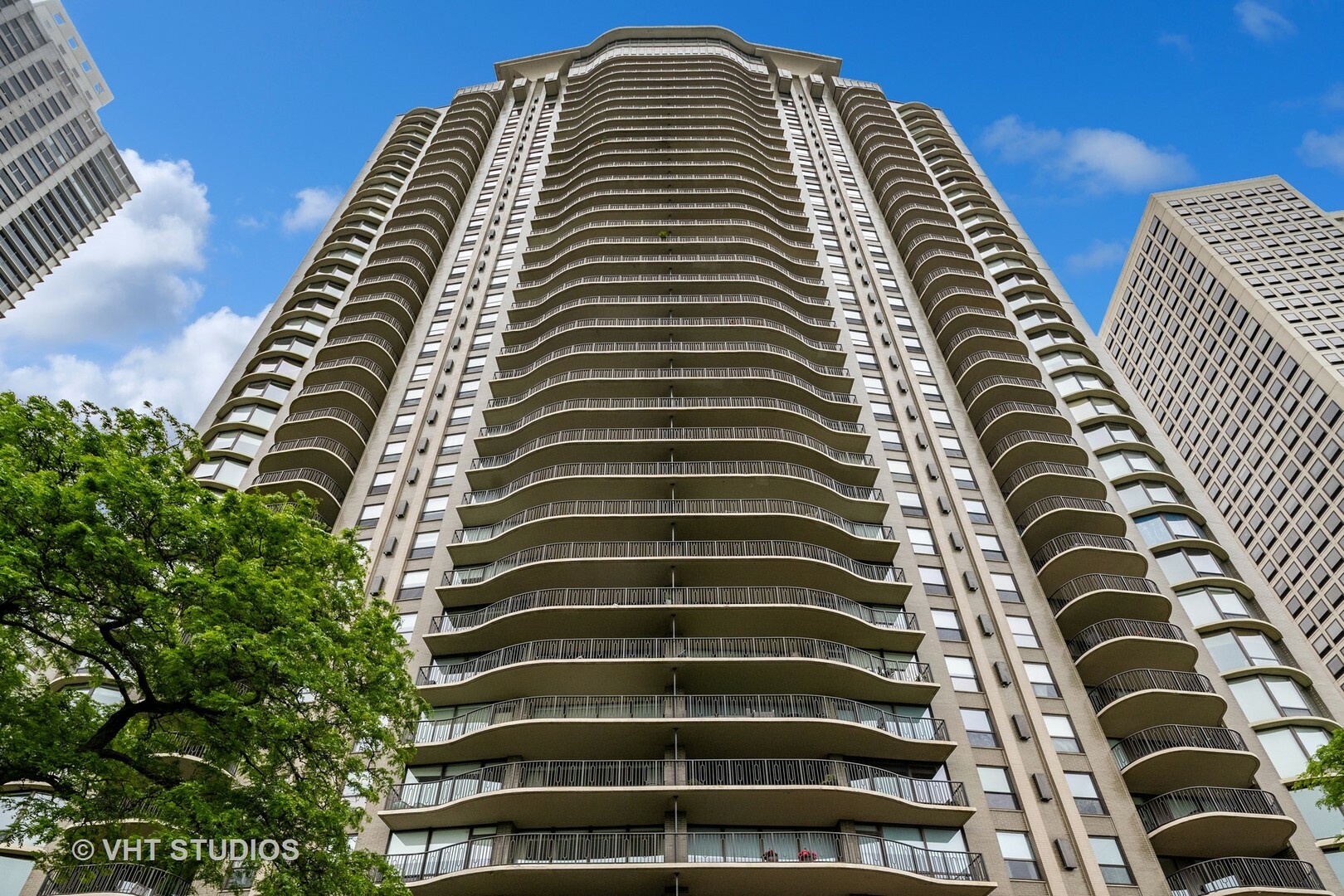 Property Photo:  1040 N Lake Shore Drive 29B  IL 60611 