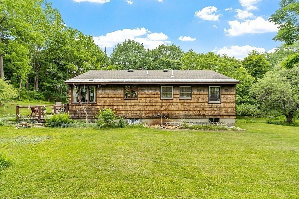 Property Photo:  13 Leland Rd  MA 01886 