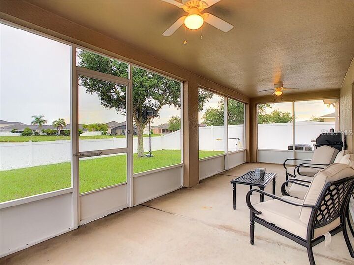 Property Photo:  5524 Sycamore Canyon Drive  FL 34758 
