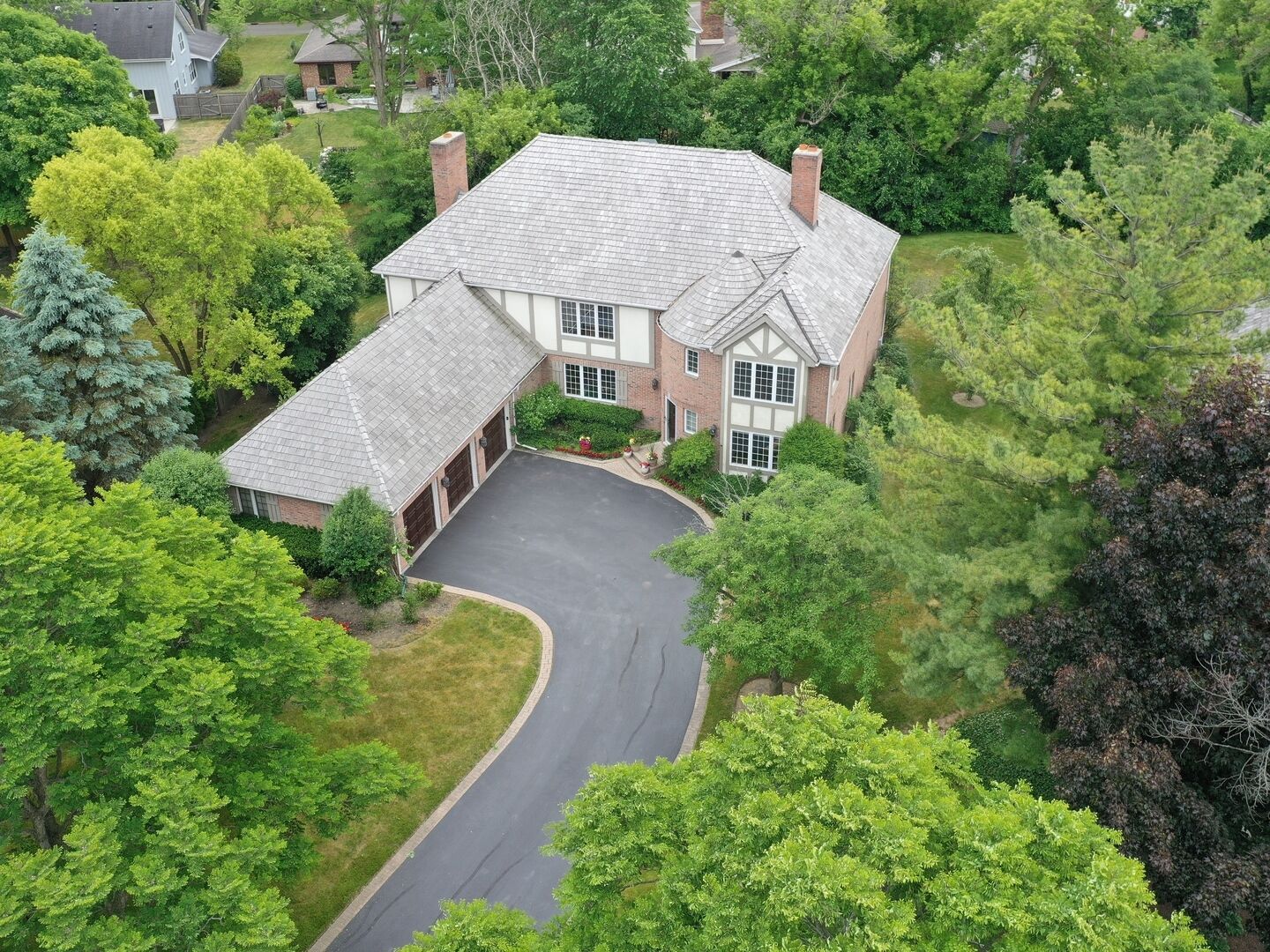 Property Photo: 55 W Quail Drive IL 60045