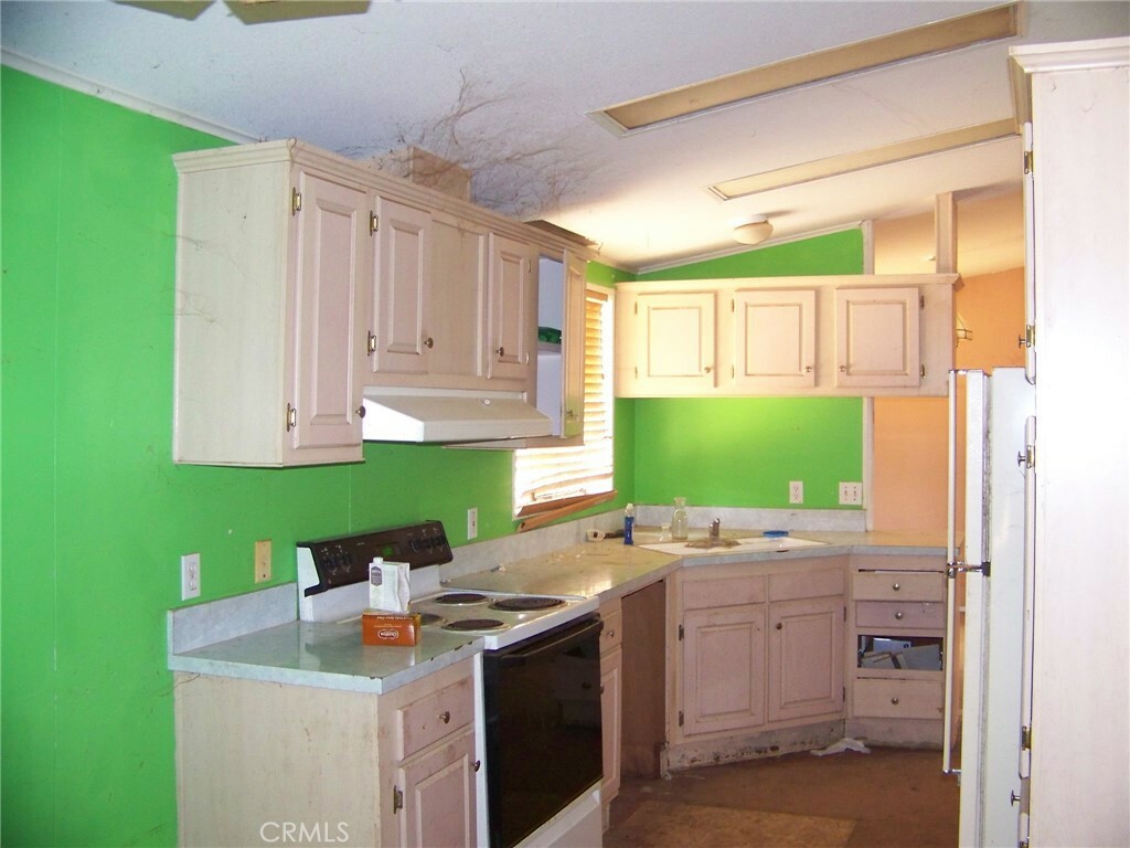 Property Photo:  7400 San Gabriel Road  CA 93422 