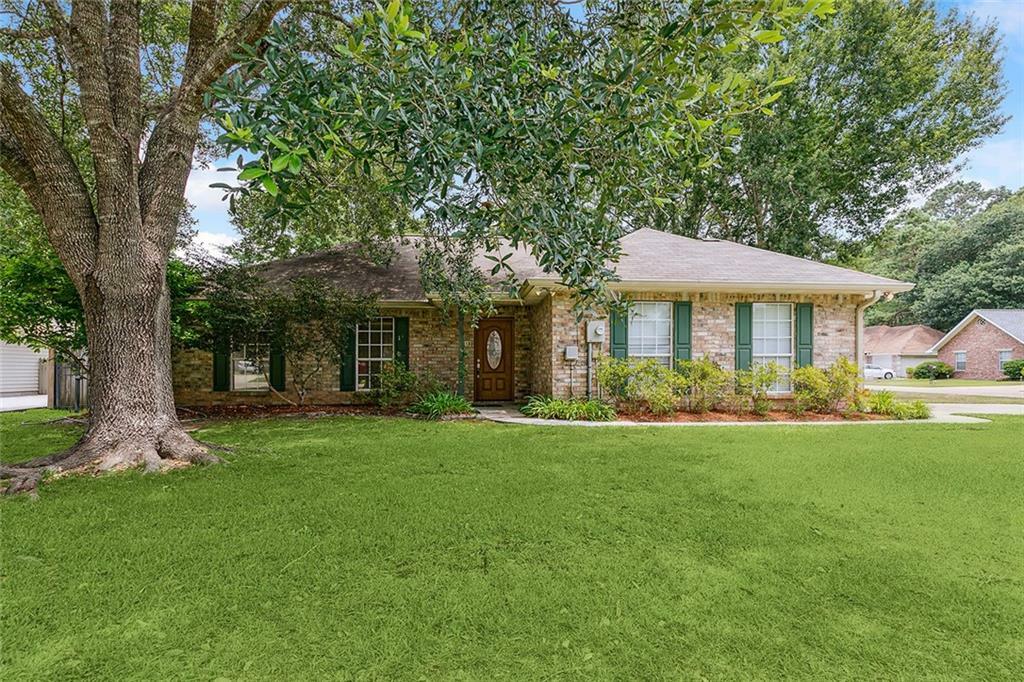 Property Photo:  13 Dumaine Drive  LA 70433 