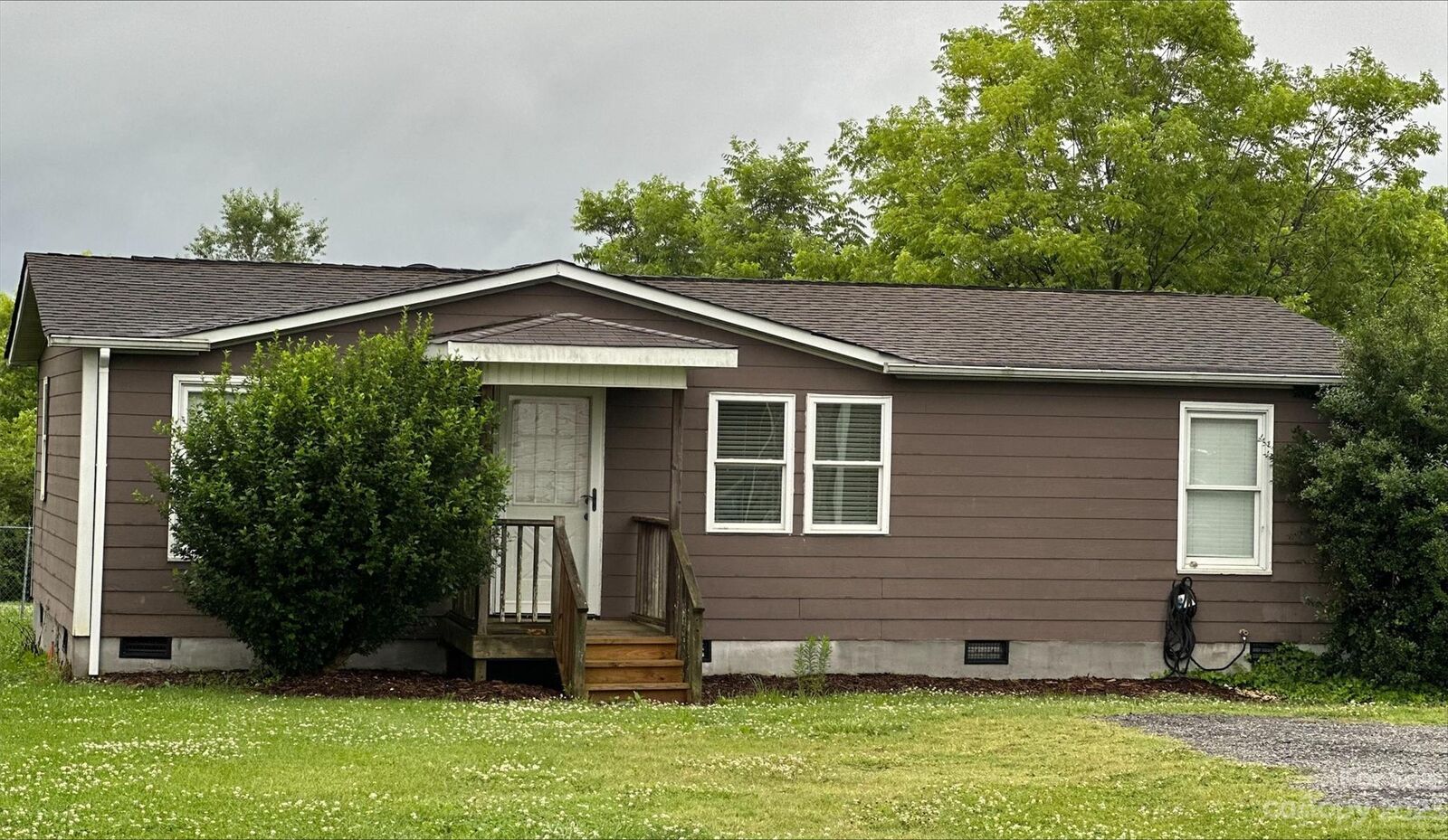 Property Photo: 3606 E Nc 27 Highway NC 28092