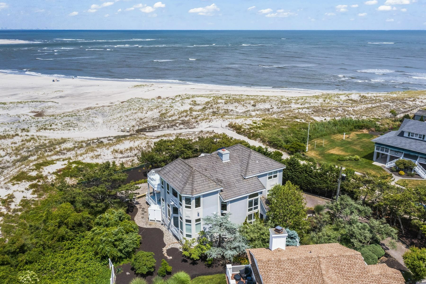 Property Photo: 400 N Commonwealth NJ 08248