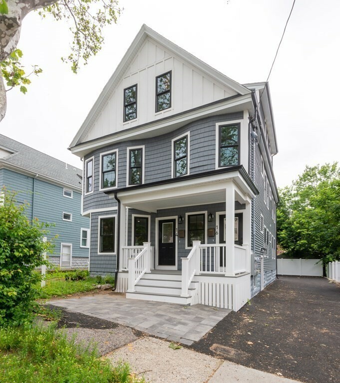 Property Photo:  14 Egerton Rd 14  MA 02474 