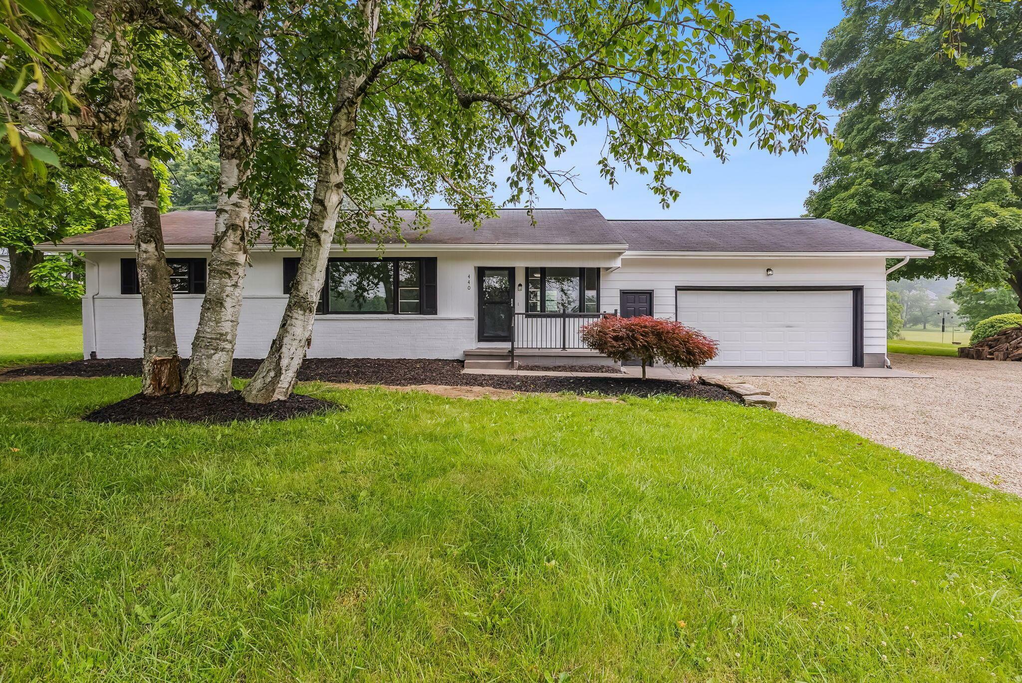 Property Photo:  440 Irving Wick Drive E  OH 43056 