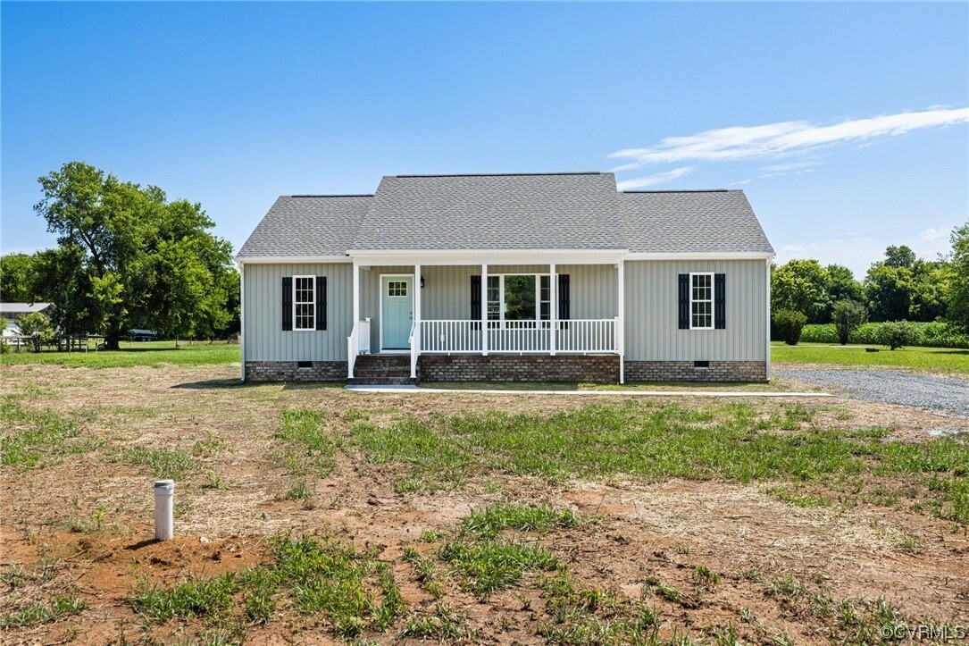 Property Photo: 7344 Whitlock Farms Road VA 23111