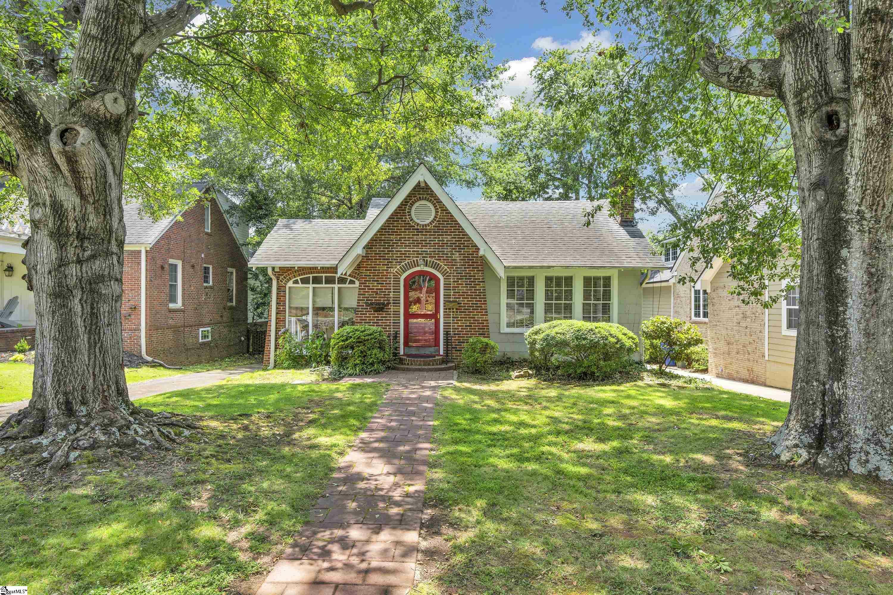 Property Photo:  100 Ponce De Leon Drive  SC 29605 