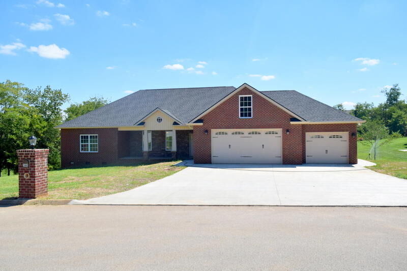 Property Photo: 360 Illinois Ave TN 37865