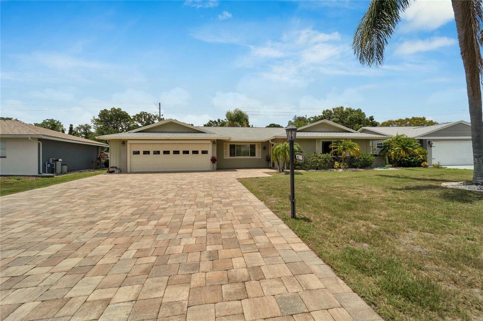 Property Photo:  1708 W Del Webb Boulevard  FL 33573 