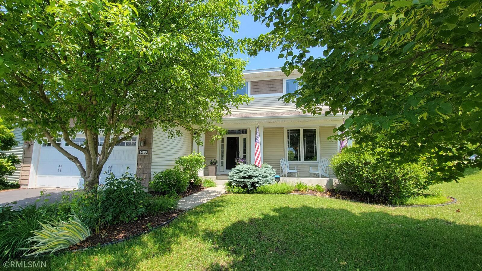 Property Photo:  1480 Pembroke Pass  MN 55317 