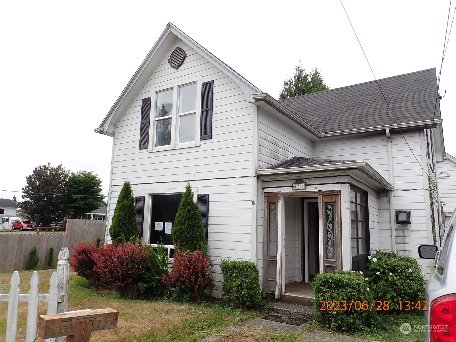 Property Photo:  616 3rd Street  WA 98550 