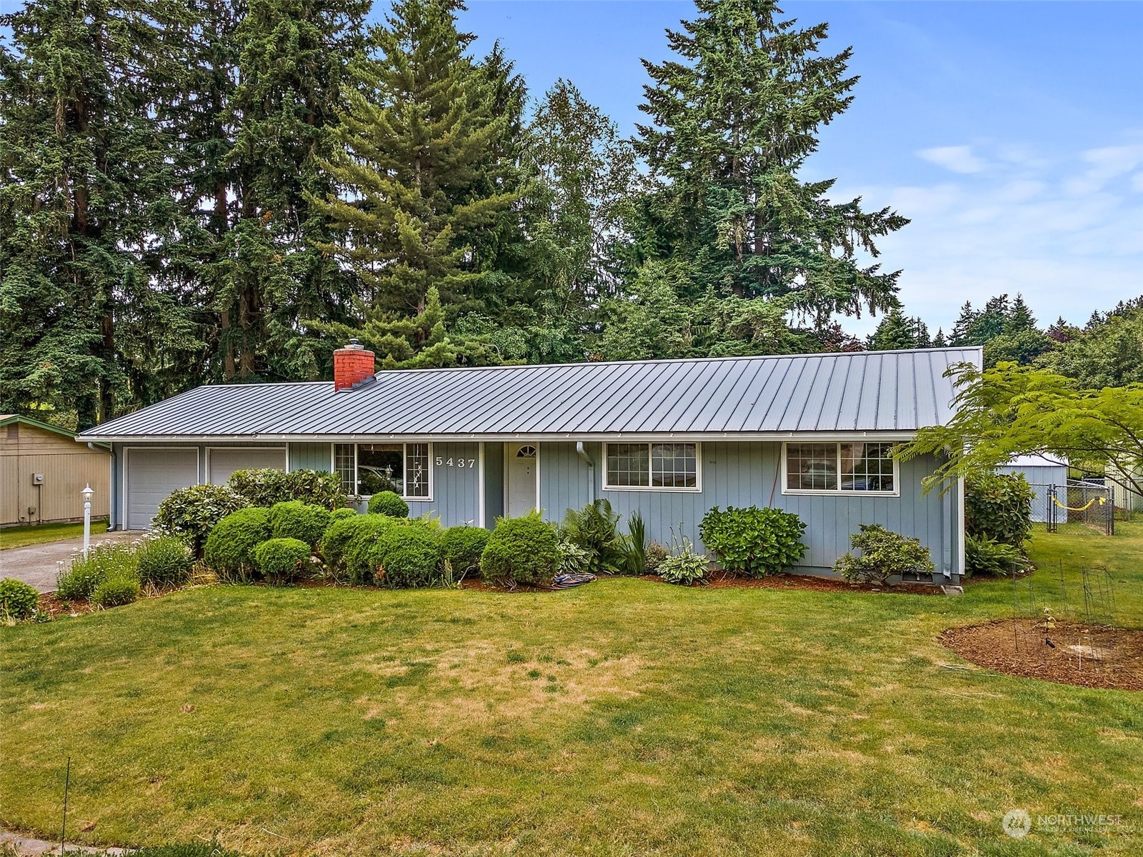 Property Photo:  5437 Normandy Drive SE  WA 98501 