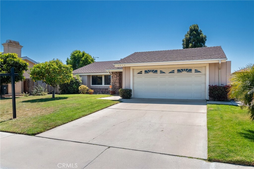 Property Photo:  1971 Olive Drive  CA 93454 