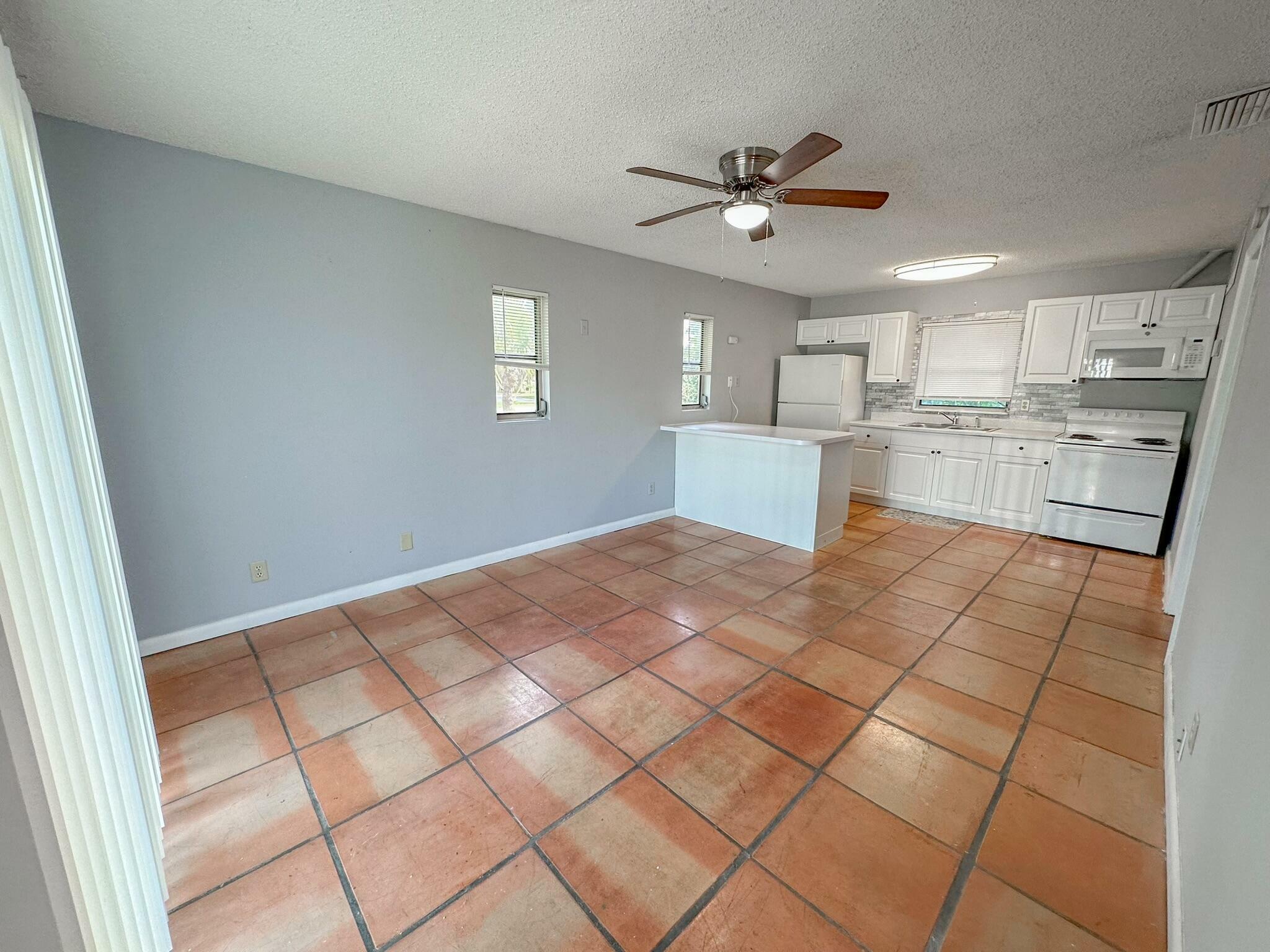 Property Photo:  2735 Richard Road C  FL 33403 