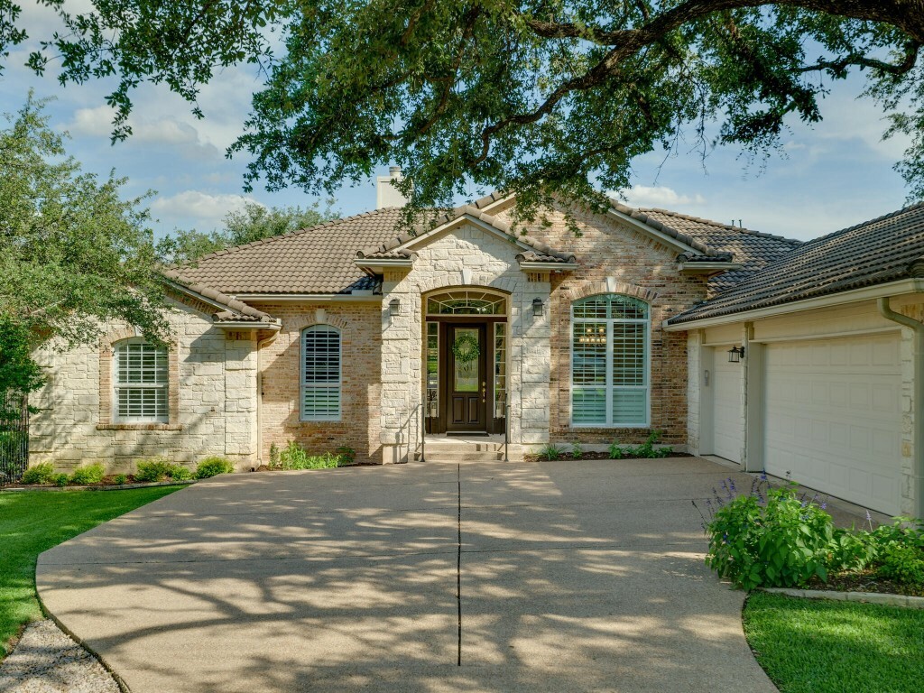 Property Photo:  3 Lost Meadow Trail  TX 78738 