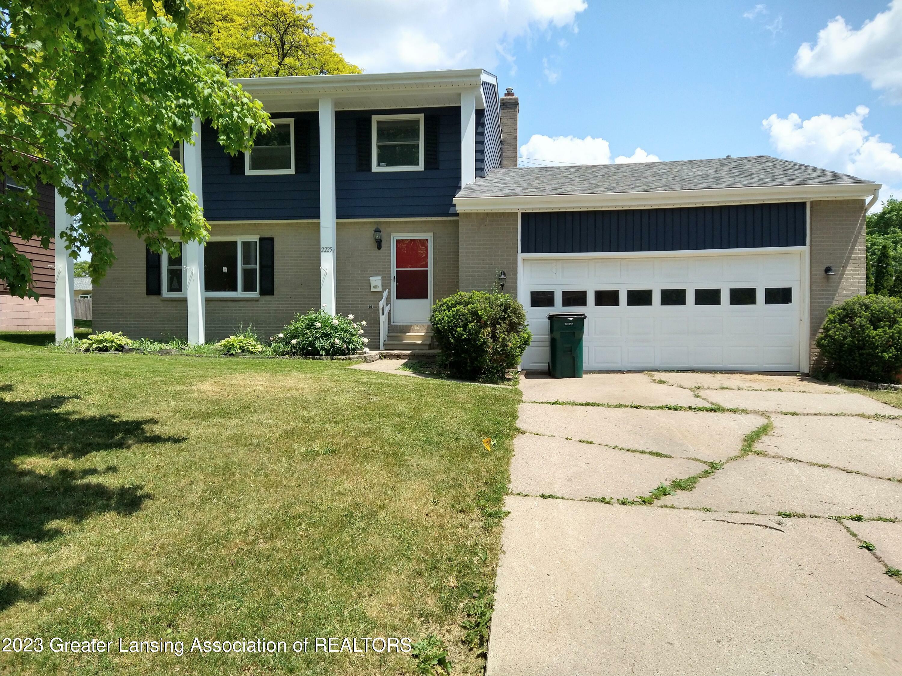 Property Photo:  2225 Pamela Place  MI 48911 