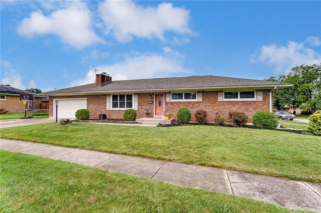 Property Photo: 4561 Willowbrook Drive OH 45503
