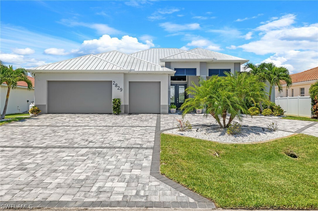 Property Photo:  2829 SW 36th Terrace  FL 33914 