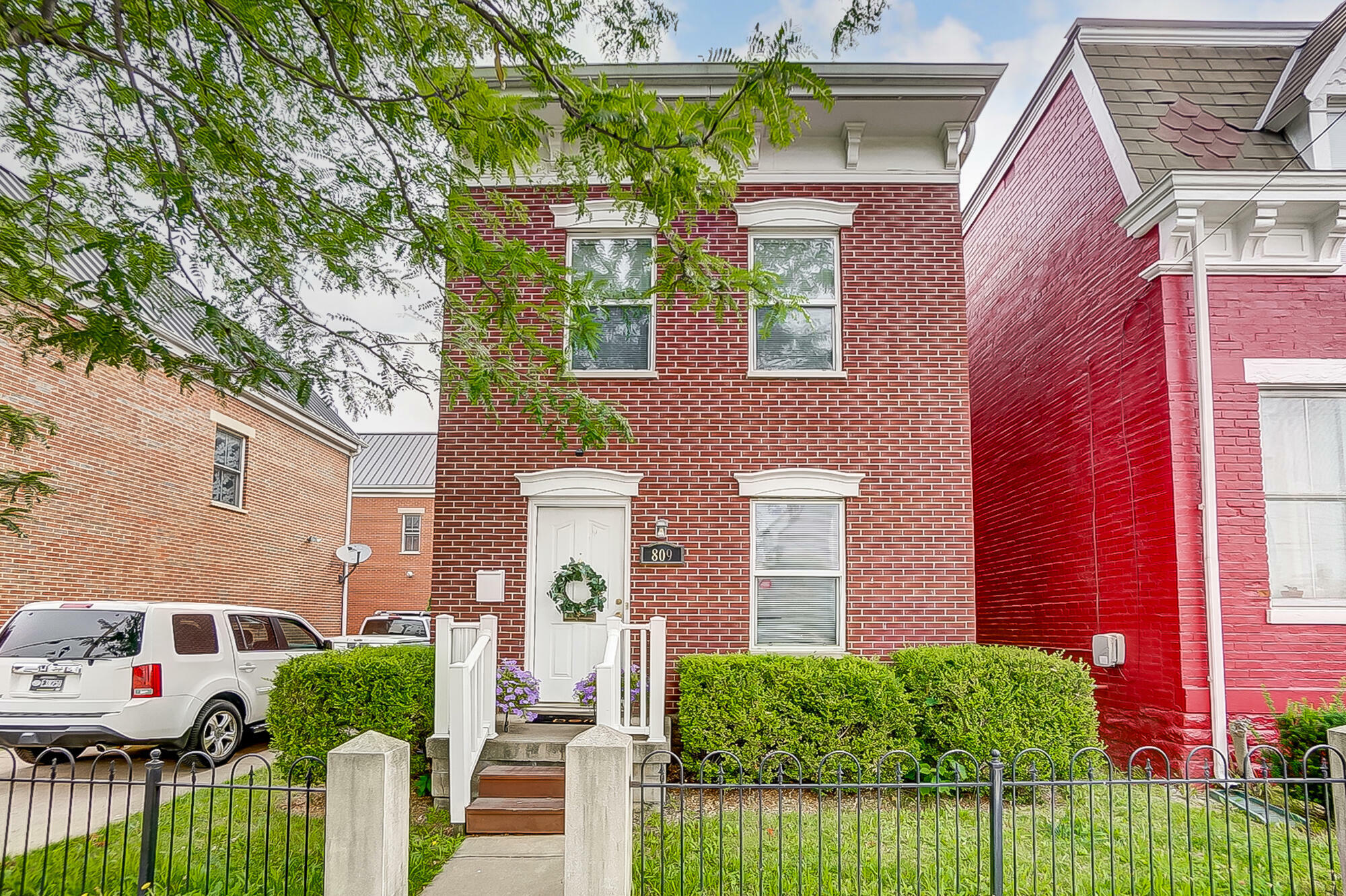 Property Photo: 809 Isabella Street KY 41071