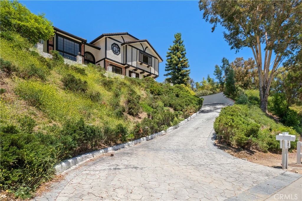 Property Photo:  37 Bell Canyon Road  CA 91307 