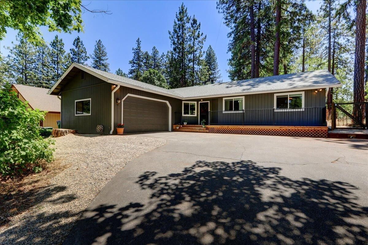 Property Photo: 11751 Upper Circle Drive CA 95949