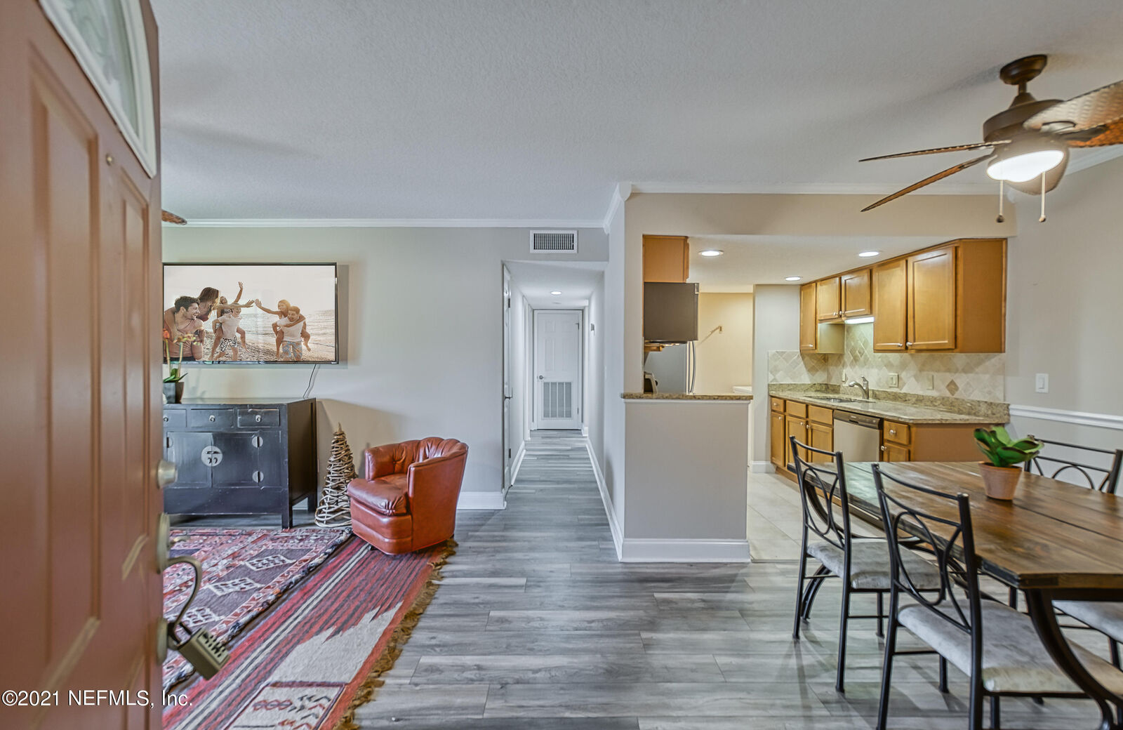 Property Photo:  3737 Loretto Road 408  FL 32223 